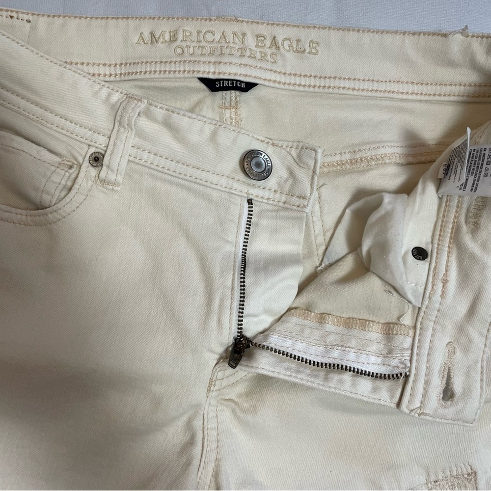 American Eagle Ivory Patchwork Skinny Jeans Size 10 Long - Picture 6 of 7
